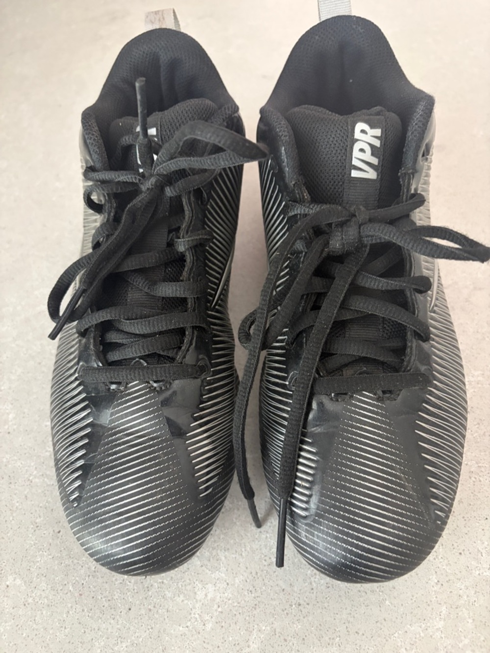 Nike Men’s Black Football Cleats with  Silver Striping